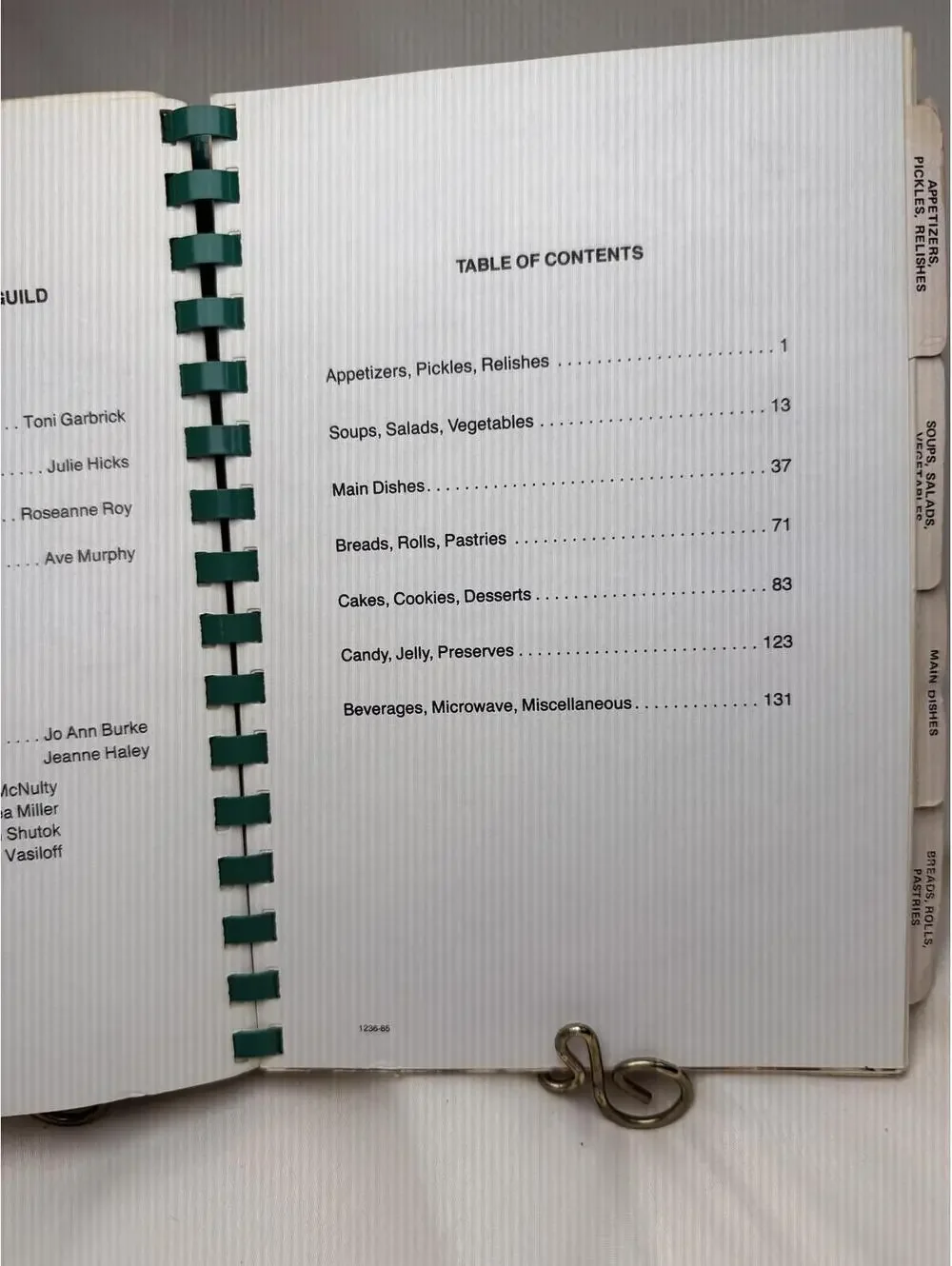 1985 Catholic Church Community Cookbook Charlotte NC Southern Recipes